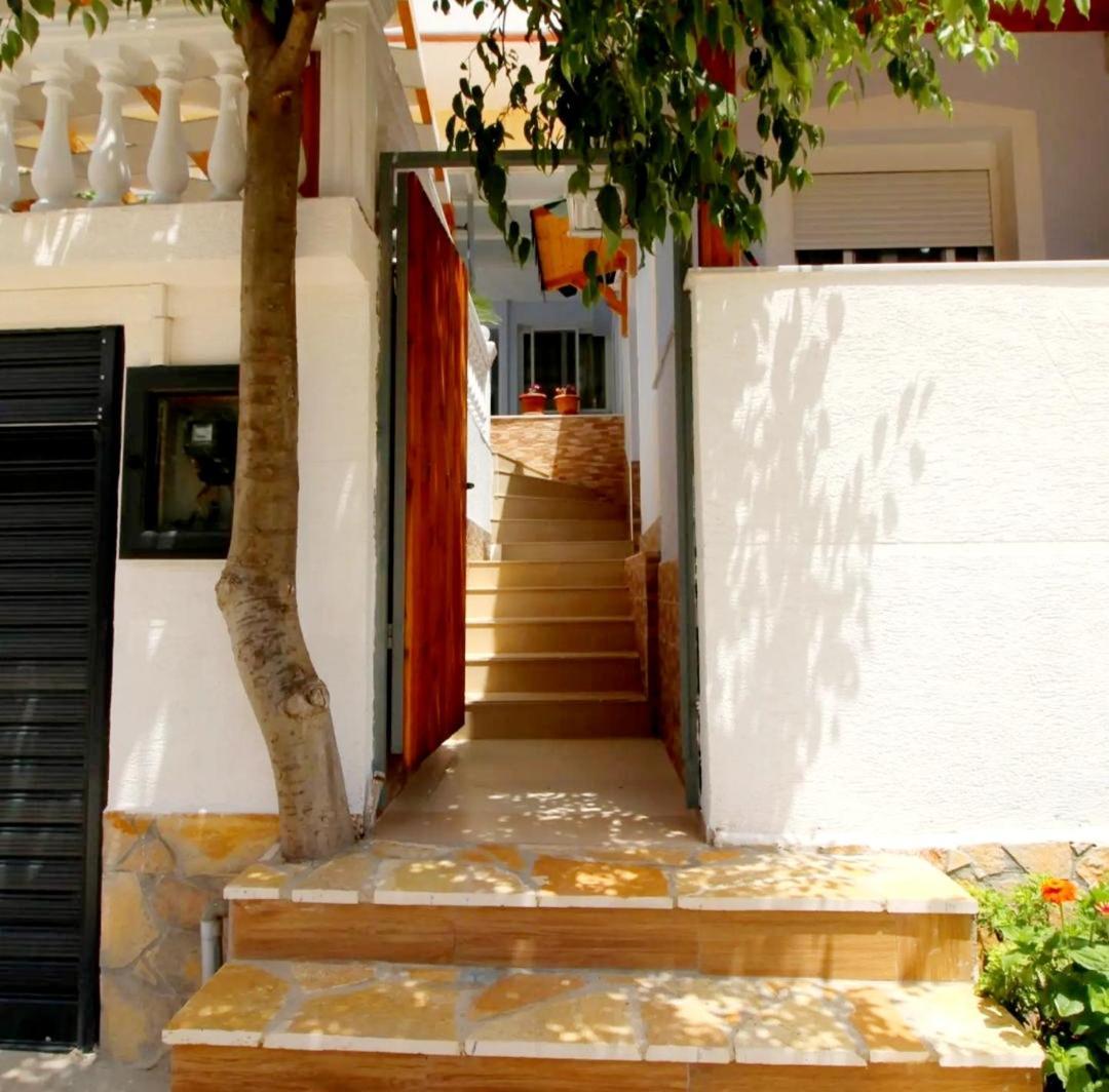 Sala Apartment'S Sarande Exterior photo