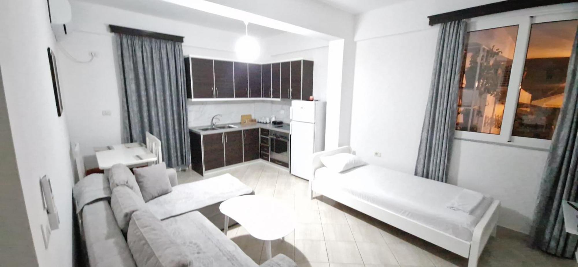 Sala Apartment'S Sarande Exterior photo